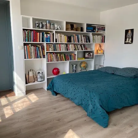 Daire Triplex In Center Paris